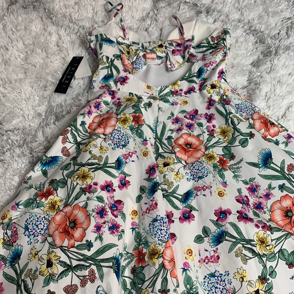 Trixxi Juniors Floral Bow-Back Dress Size 7 - Picture 7 of 8